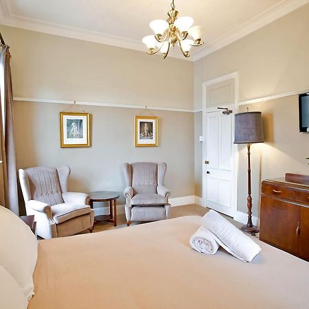 Alexandra Hotel Лера Екстер'єр фото