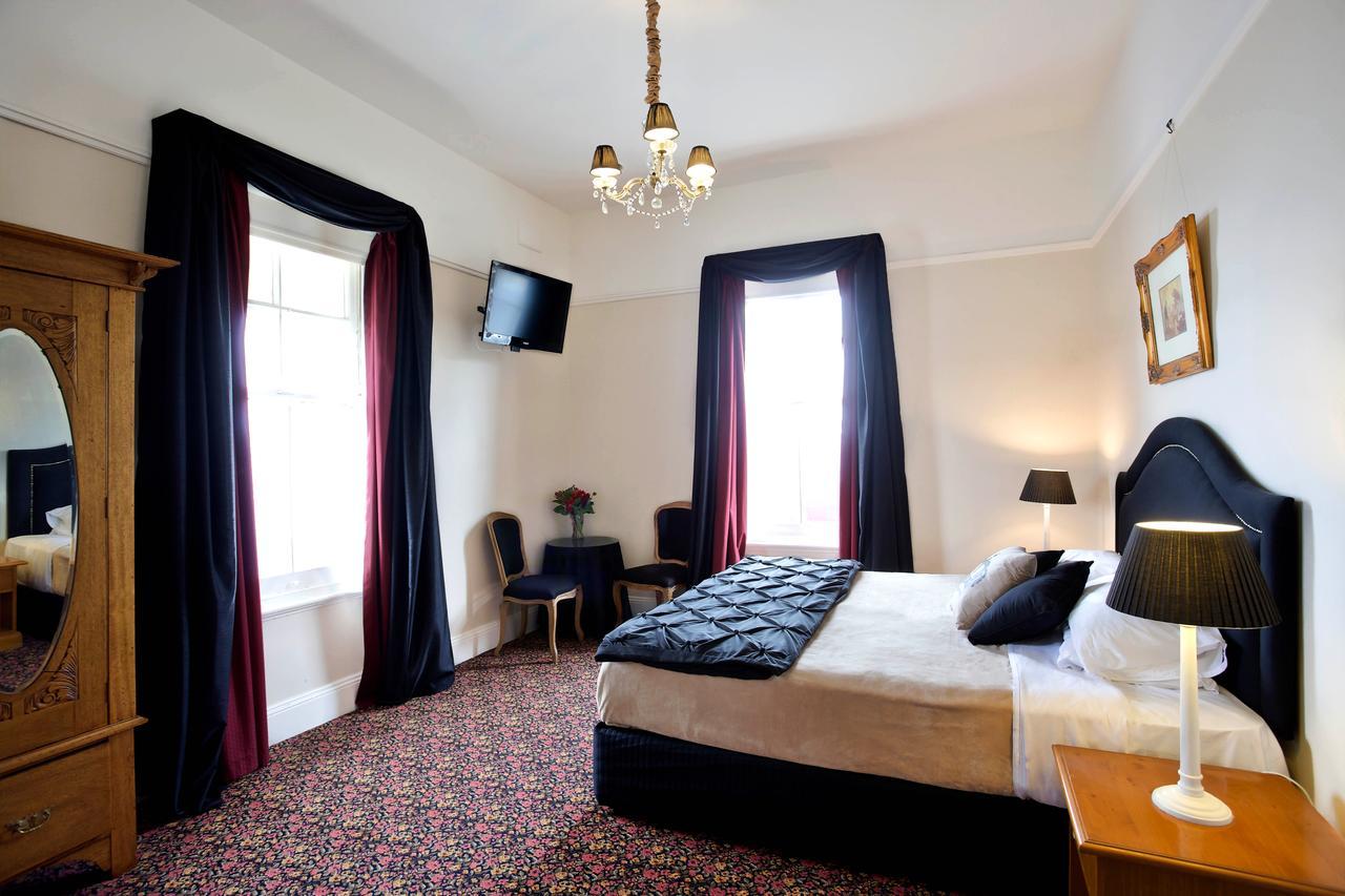 Alexandra Hotel Лера Екстер'єр фото